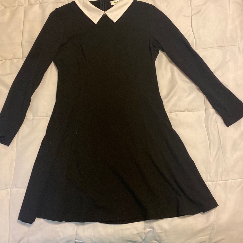 Black long sleeve collared dress size S